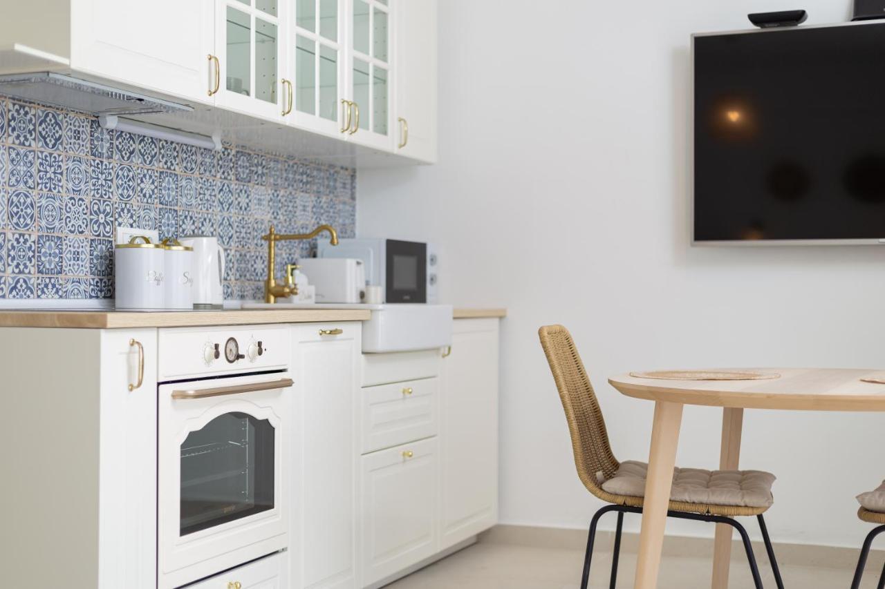 Sun And Sea Deluxe Apartments Split Bagian luar foto